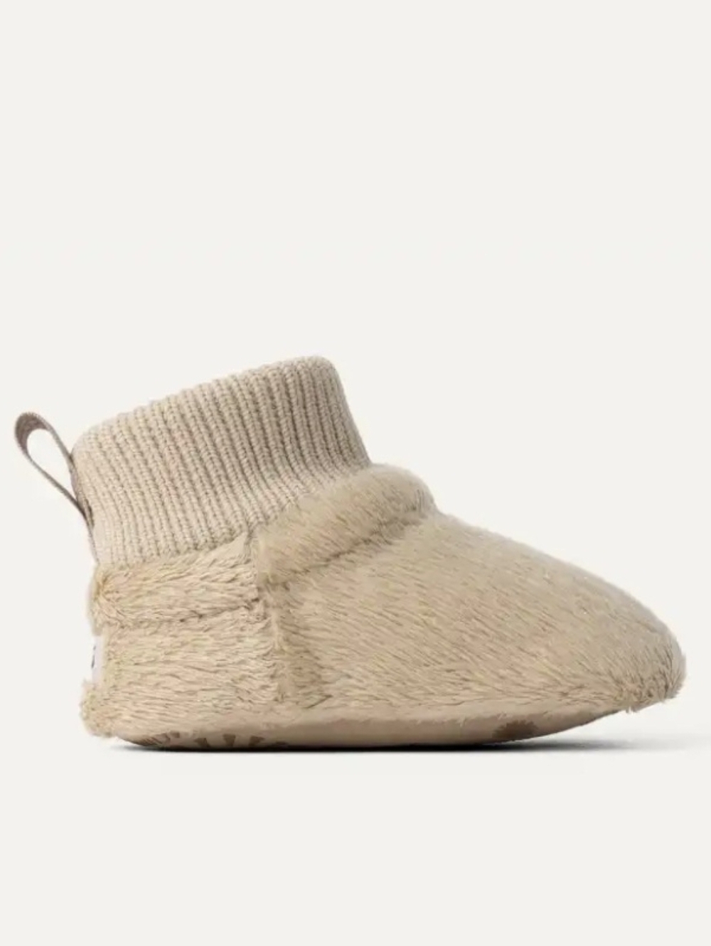 UGG Baby Nesti Size 0/1